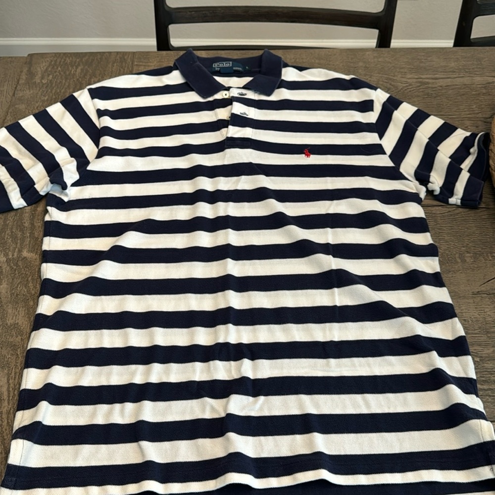 Polo Short sleeve knit striped EUC